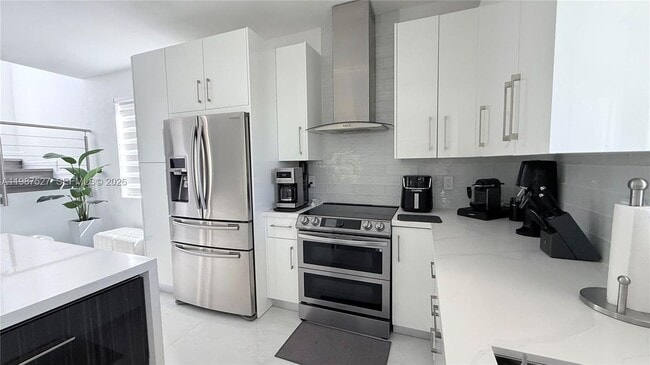 Photo - 1392 Canary Island Dr