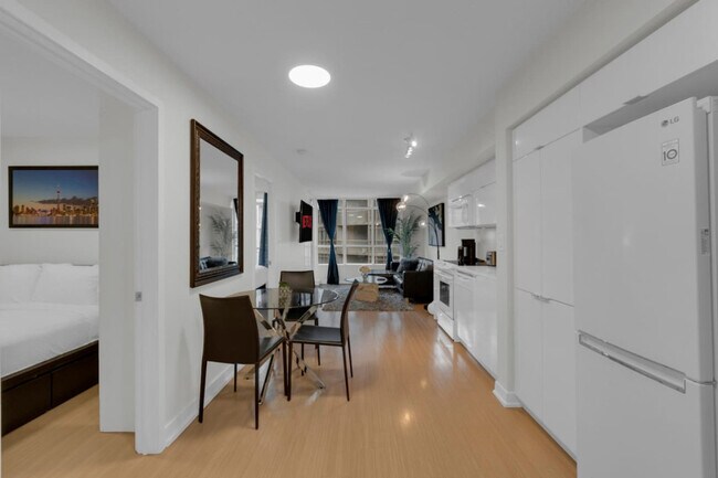 Photo - 155 Dan Leckie Way Unit SI ID1403760P