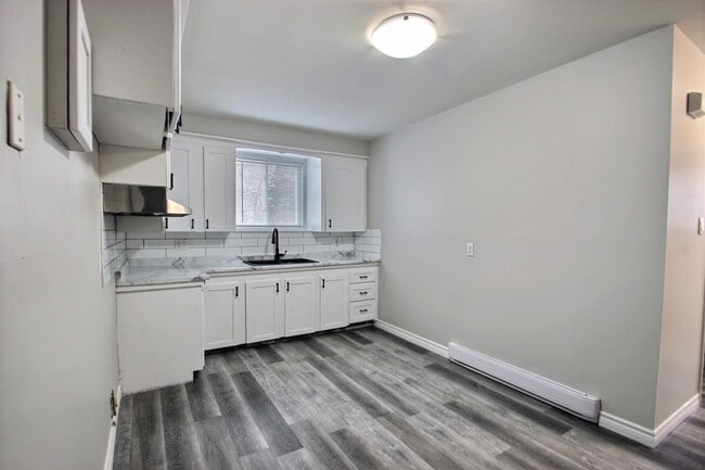 Photo - 20 waverleyUnit 9 Unité 9