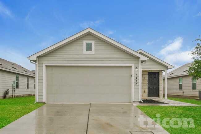 Building Photo - 5118 Everett Loop