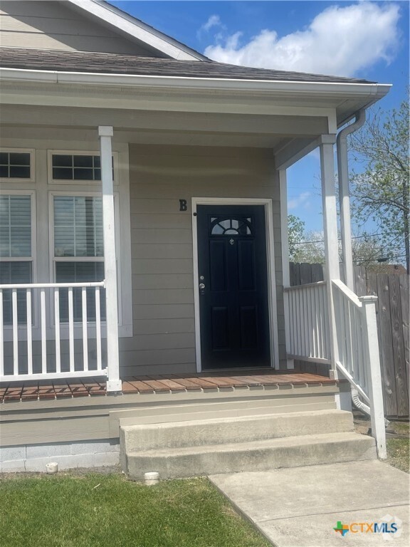 Building Photo - 203 Palmwood Dr Rental