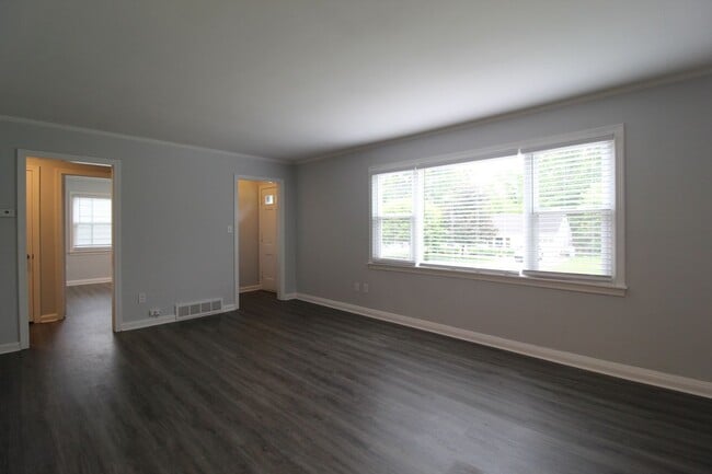 Photo - 3 Bedroom 1 Bath Home In Prairie Village
