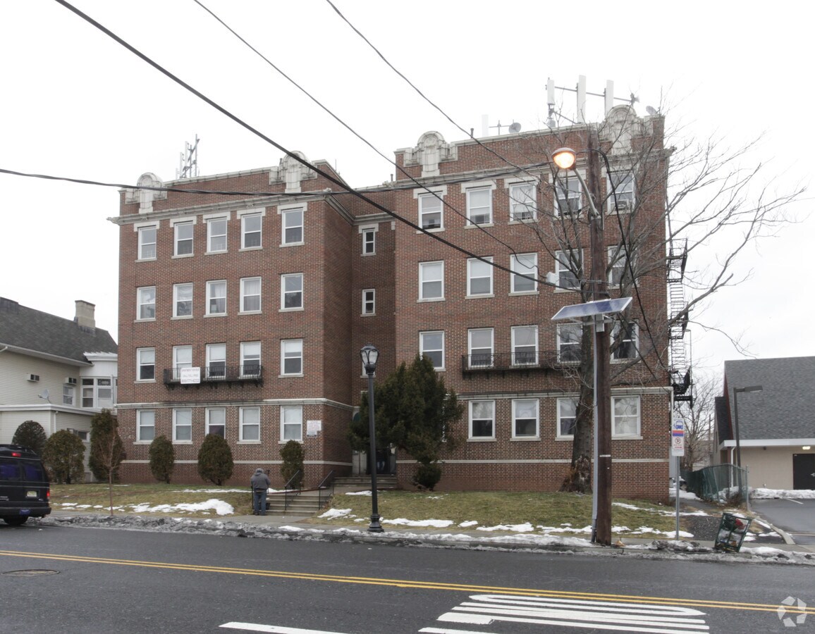 Photo - 1011 E Jersey St