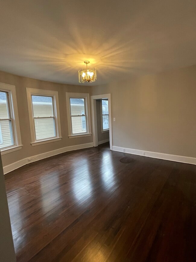 Photo - 188 Taft Ave Unit 3