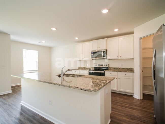 Photo - 1010 Jt Westfield Dr