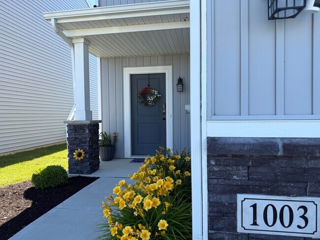 Photo - 1003 W Hamilton Rd N