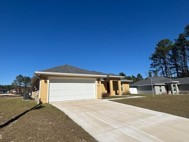 Photo - Great 3/2 in ideal location