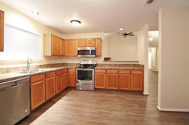 Photo - 910 Elliott Dr