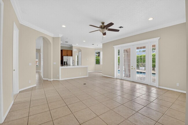 Photo - 22194 Braddock Pl