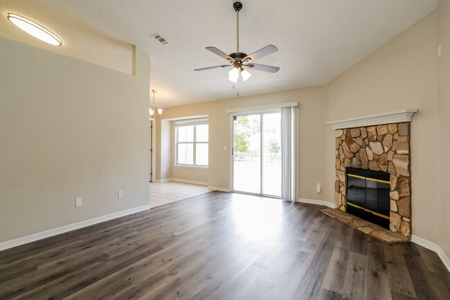 Photo - 9099 Rockpond Meadows Dr
