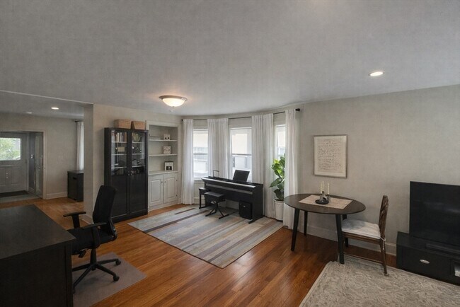 Photo - 59 Broadway Unit 1