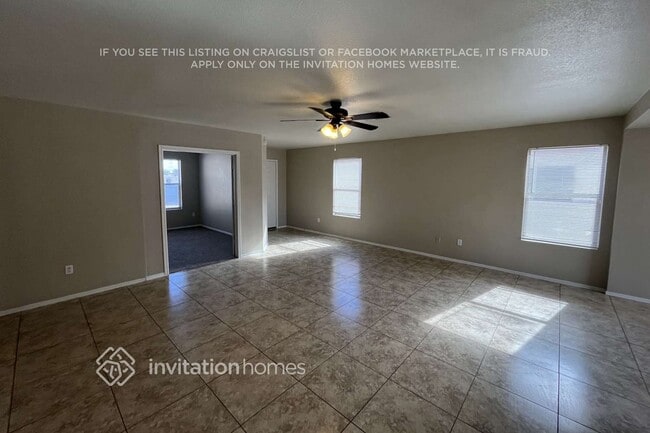 Photo - 12628 N Main St