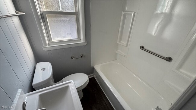 Photo - 4069 Gary Ave Unit 4071