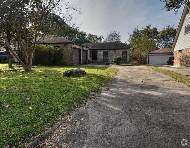 Building Photo - 234 Wickhamford Way Rental