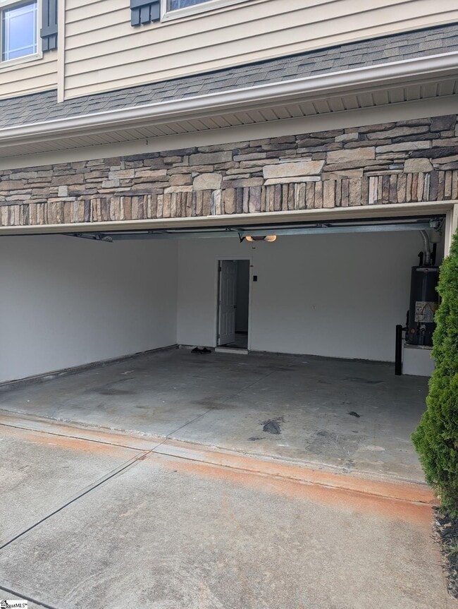 Photo - 212 Werninger Ct