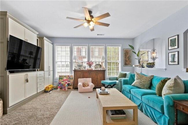 Photo - 2924 Wintercrest Way