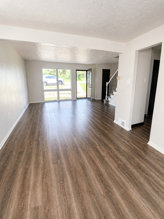 Photo - 1104-1106 Kellinger Dr Unidad 1106