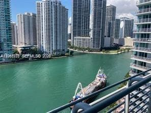 Photo - 335 S Biscayne Blvd Unidad 1805