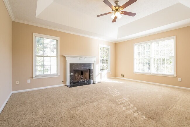 Photo - 1484 Glenfield Dr