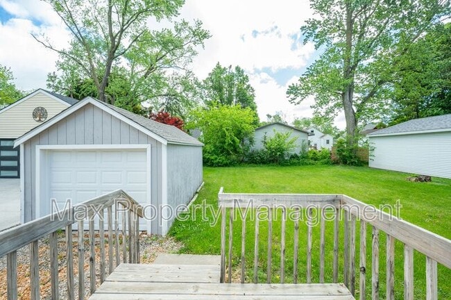 Photo - 2409 45th St