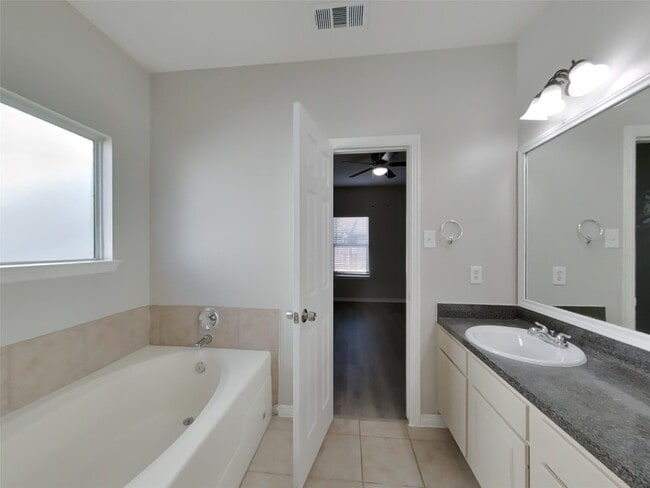 Photo - 21214 Peachvine Ln