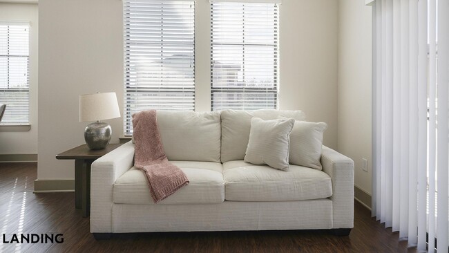 Photo - 21201 Emerald Mist Pkwy Unidad 1527