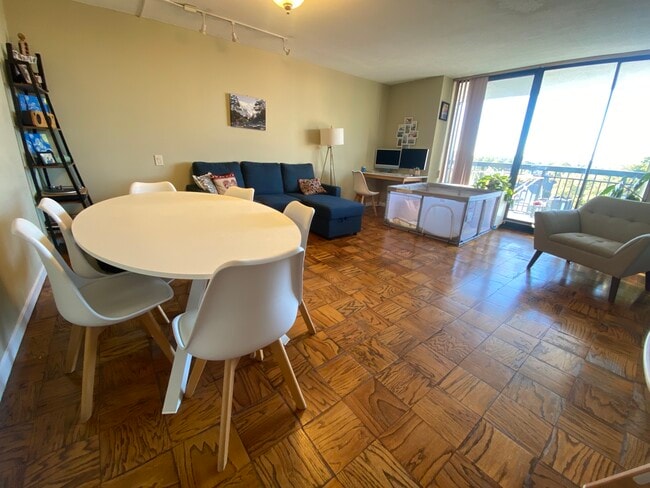 Photo - 60 Longwood Ave Unidad 710