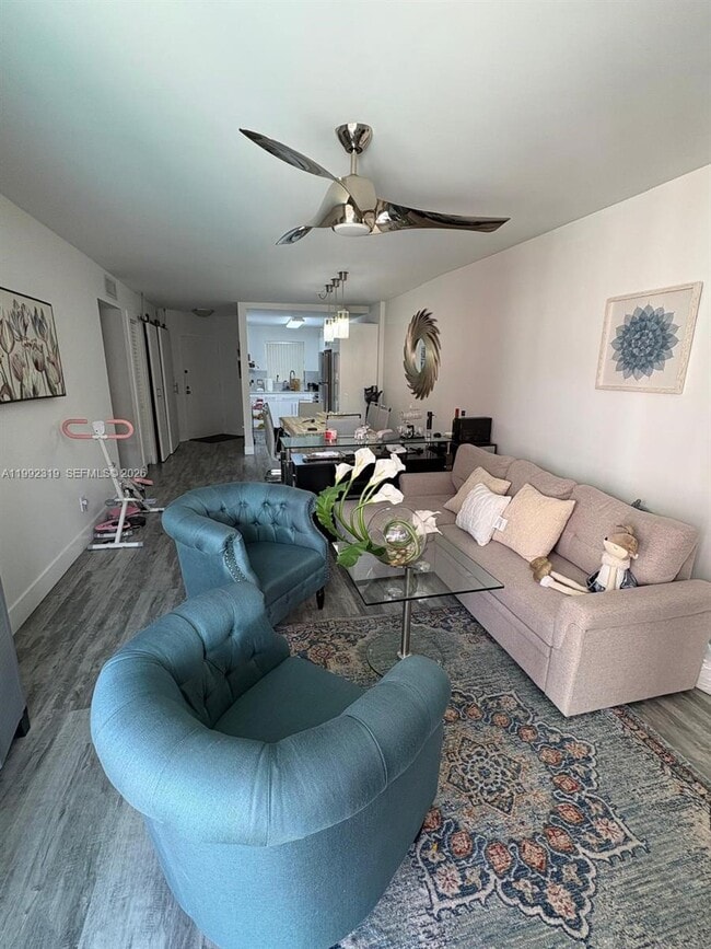 Photo - 1750 W 46th St Unit 312