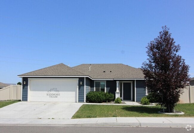 Building Photo - 1043 S Blueberry Pl Rental