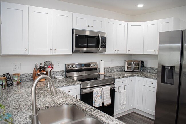 Photo - 133 C St