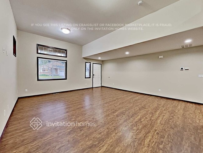 Photo - 17812 82nd Dr NE