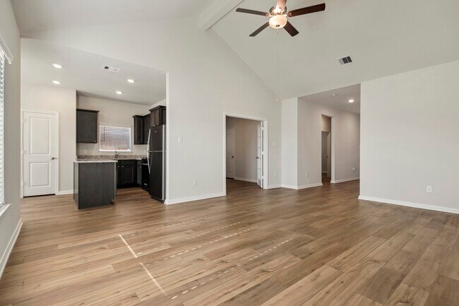 Photo - 456 Beechwood Hacienda Dr