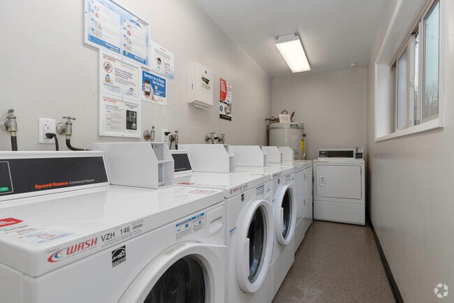 Cuarto de lavado - #119 LAURELWOOD ESTATES
