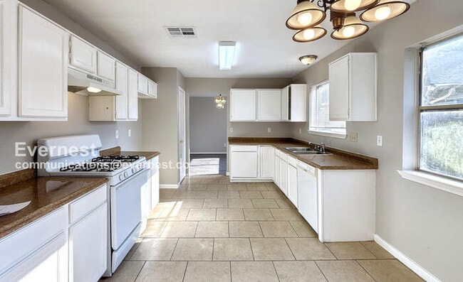 Photo - 19427 Bristlestar Dr