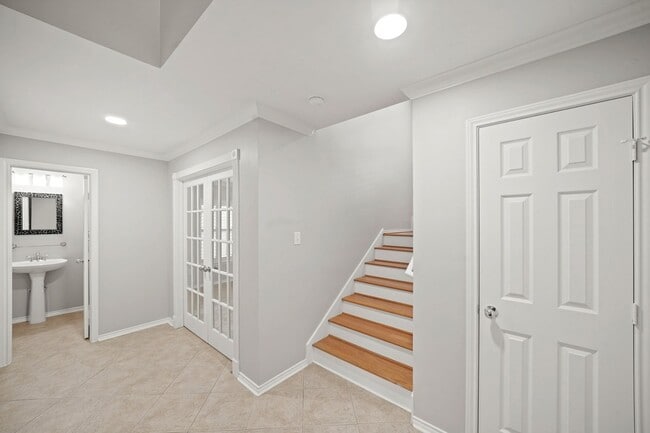 Photo - 1014 Rochow St