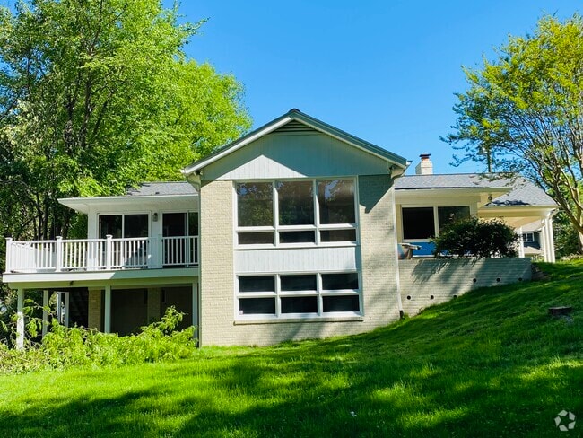 Building Photo - 6629 Kirby Ct Rental