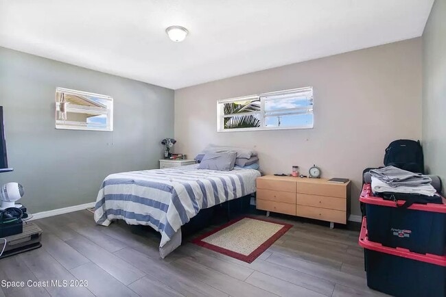 Photo - 567 Grant Ave Unit 567