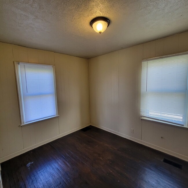 Photo - West Indy 2BR House Ready To Lease!