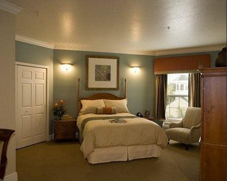 Royal Palms Senior Bedroom - Royal Palms Senior