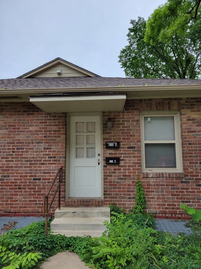 Photo - 515-517 W 14th Unit 517 A