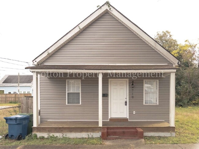 2BR/2BA Home in Downtown Wilmington - $1,500/month- Pet Friendly*