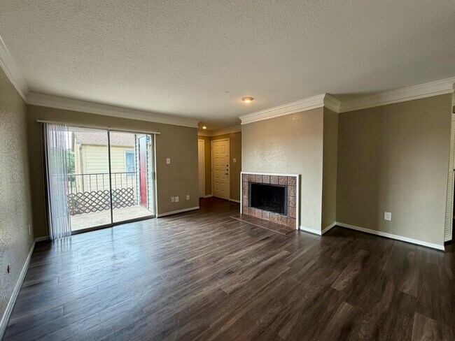 Photo - 9350 Country Creek St Unit 31