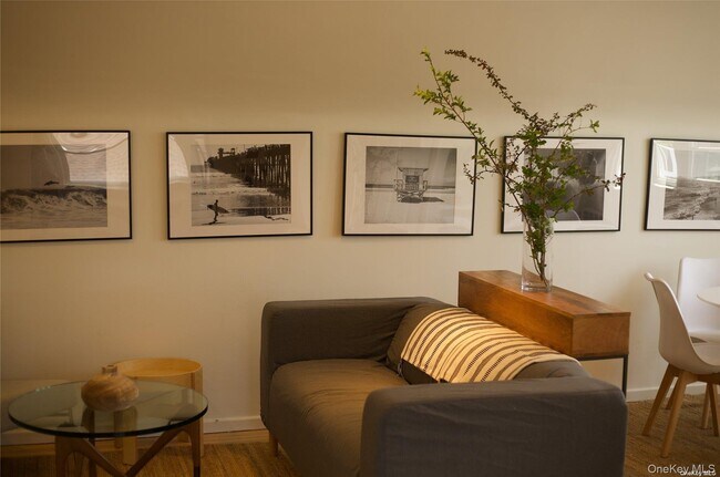 Photo - 545 E Park Ave