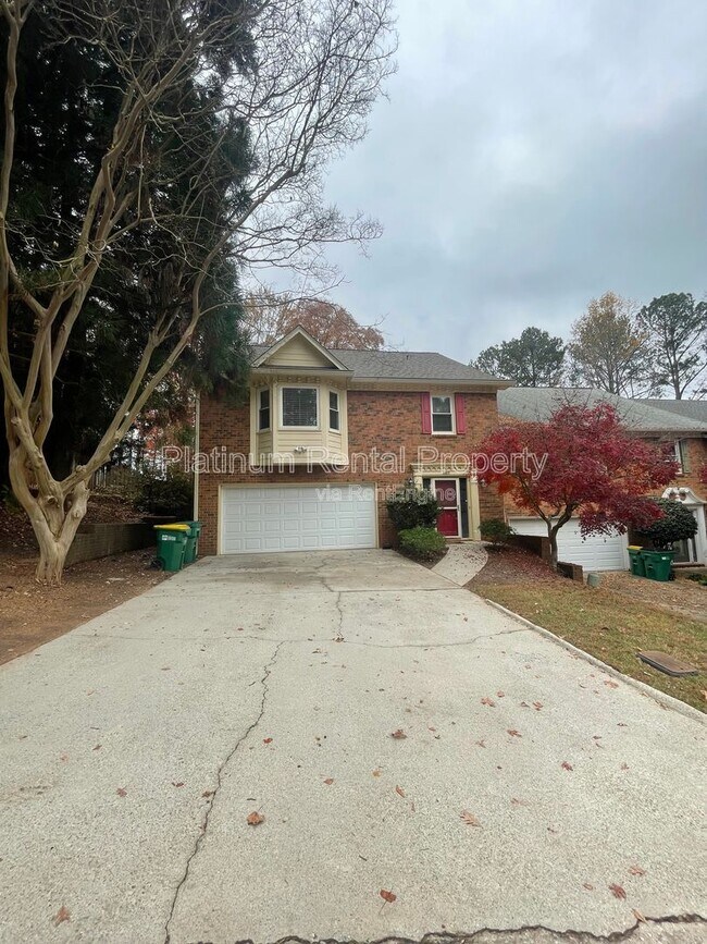 Photo - 3665 Orchard St