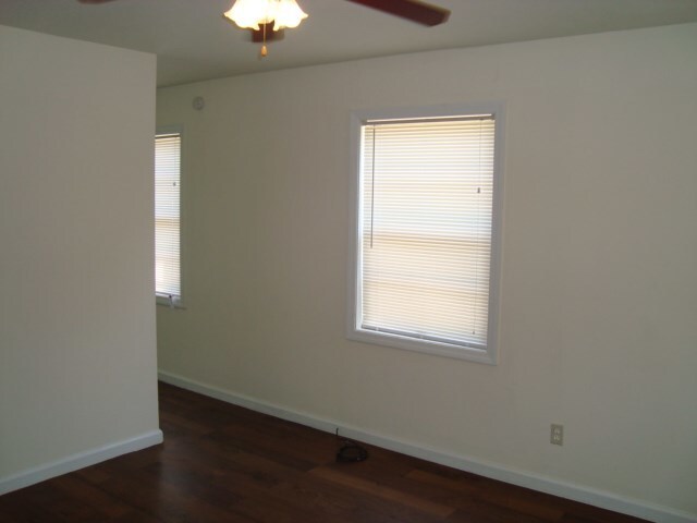 Photo - Nice Three Bedroom and One Bath Home Avail...