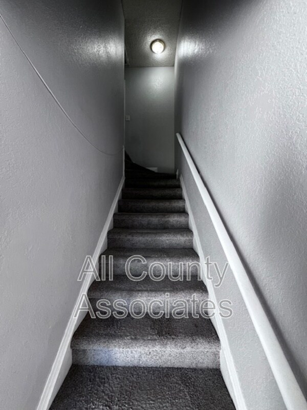 Photo - 8935 Cochise Ln