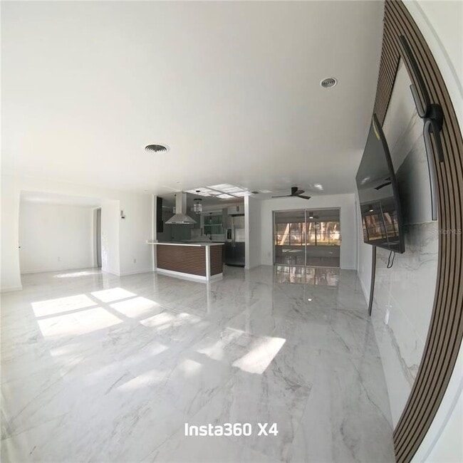 Photo - 1649 North Dakota Ave NE