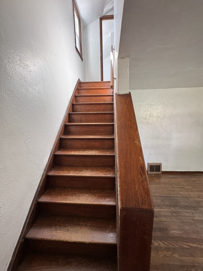 Photo - 1226 Cloverfield Dr