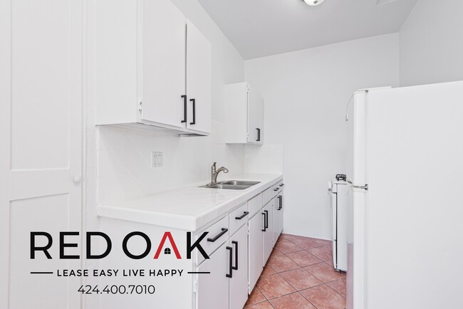 Photo - 660 Cochran Ave Unidad 203