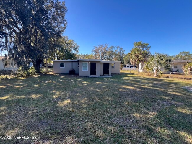 Photo - 8931 Devonshire Blvd House